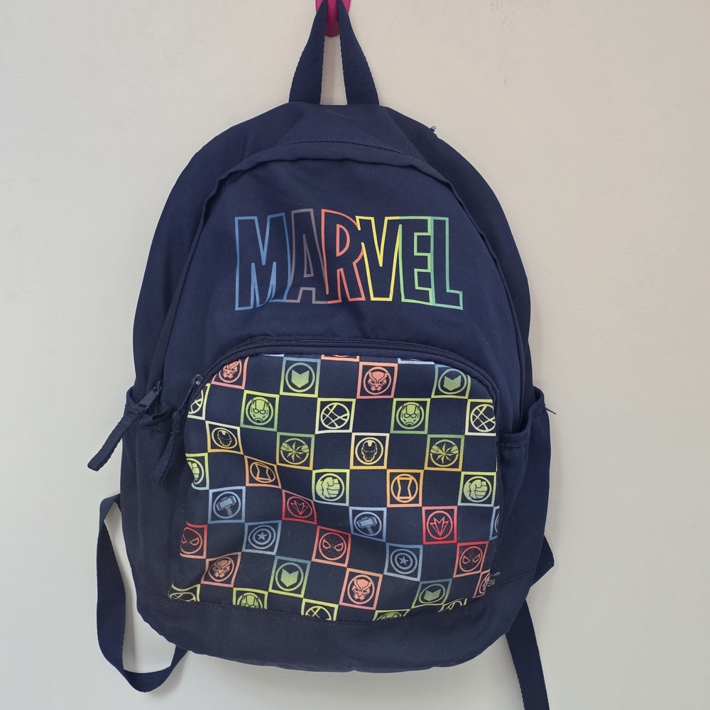 Marvel Navy Backpack and Lunchbox Set - Picture 2 of 14